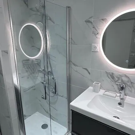 Superbe Avec Balcon Rue D'antibes Апартаменты