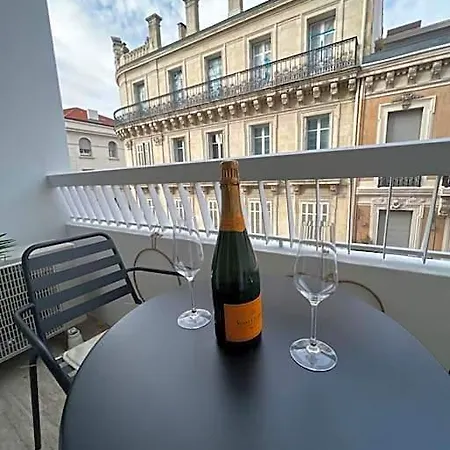 Апартаменты Superbe Avec Balcon Rue D'antibes Канны